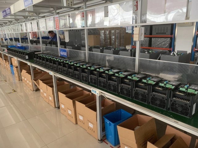 變頻器廠(chǎng)家 | 如何買(mǎi)到性?xún)r(jià)比高的變頻器？ ...